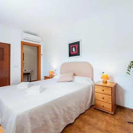 Sleeps 6 Pool Air Con Wifi * Pollença